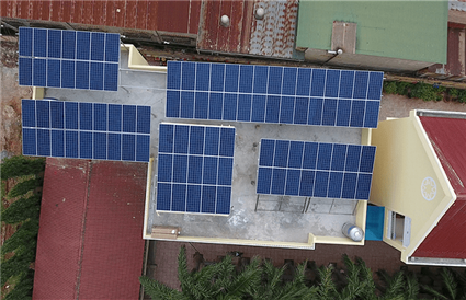 Trường học lắp đặt điện mặt trời vì sự phát triển của thế hệ tương lai