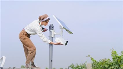 Camera năng lượng mặt trời